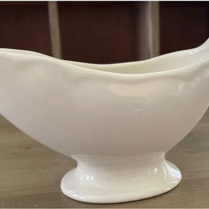 Vintage Homer Laughlin Individual-Sized Sauce/Gravy Boat (Eggshell/Off-White)